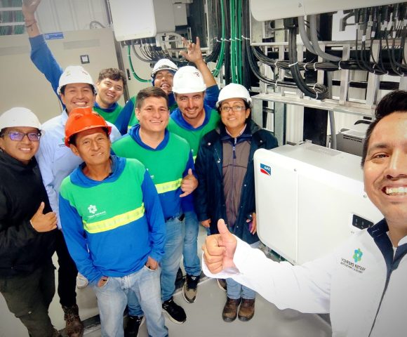 Master Energy: Nosotros disfrutando de nuestro trabajo